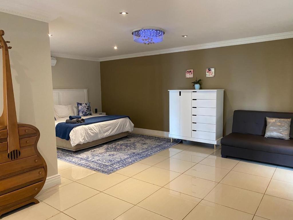 Illovo Beach House Amanzimtoti Exterior photo